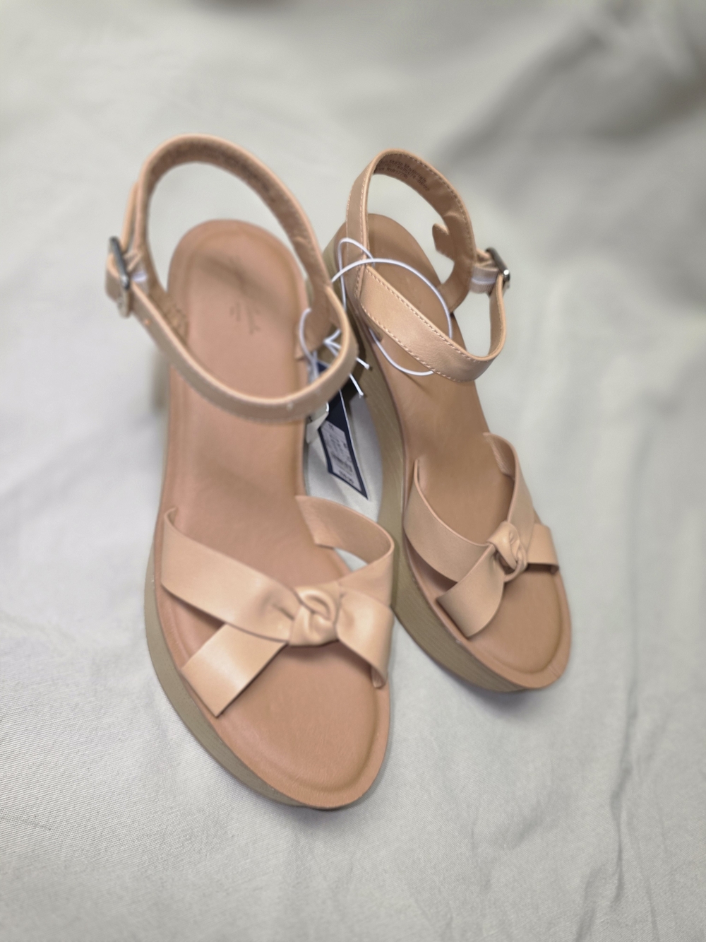 Universal Thread Women's Knot Ankle-Strap Sandals in Nude Pink